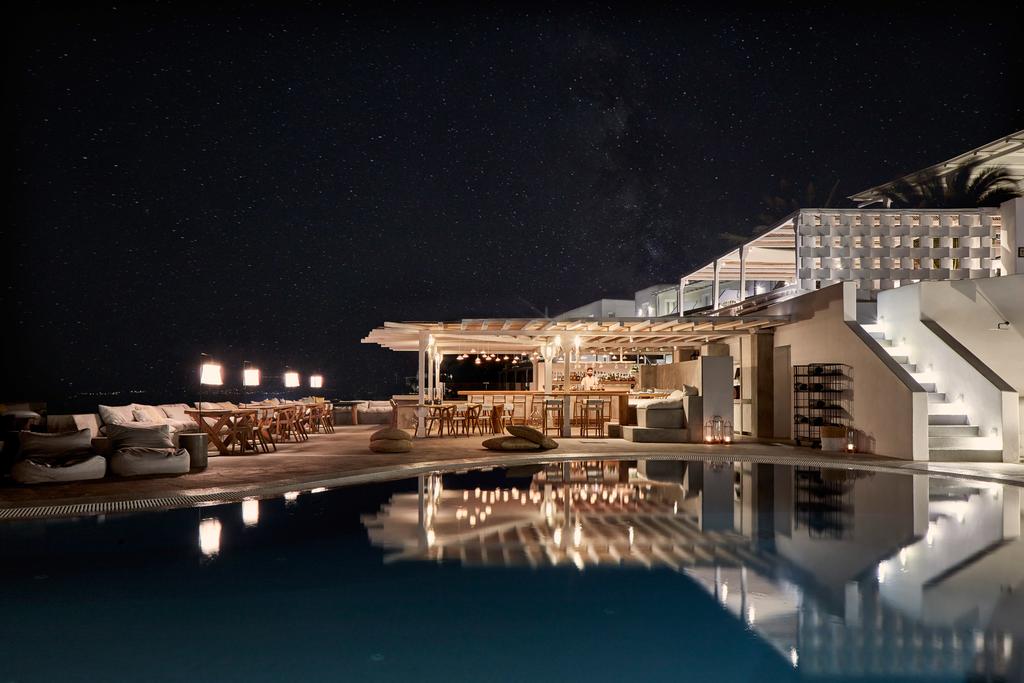 Boheme Hotel