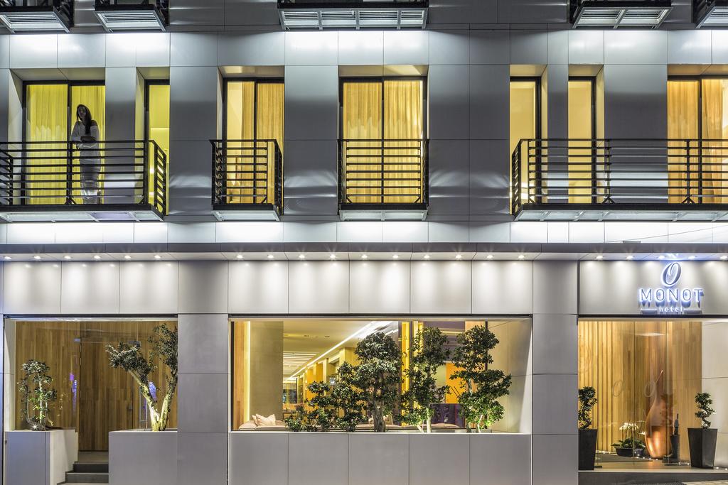 O Monot Luxury Boutique Hotel