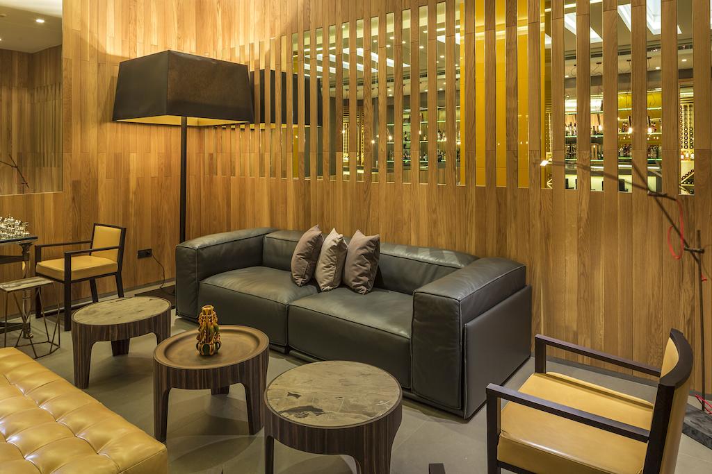 O Monot Luxury Boutique Hotel