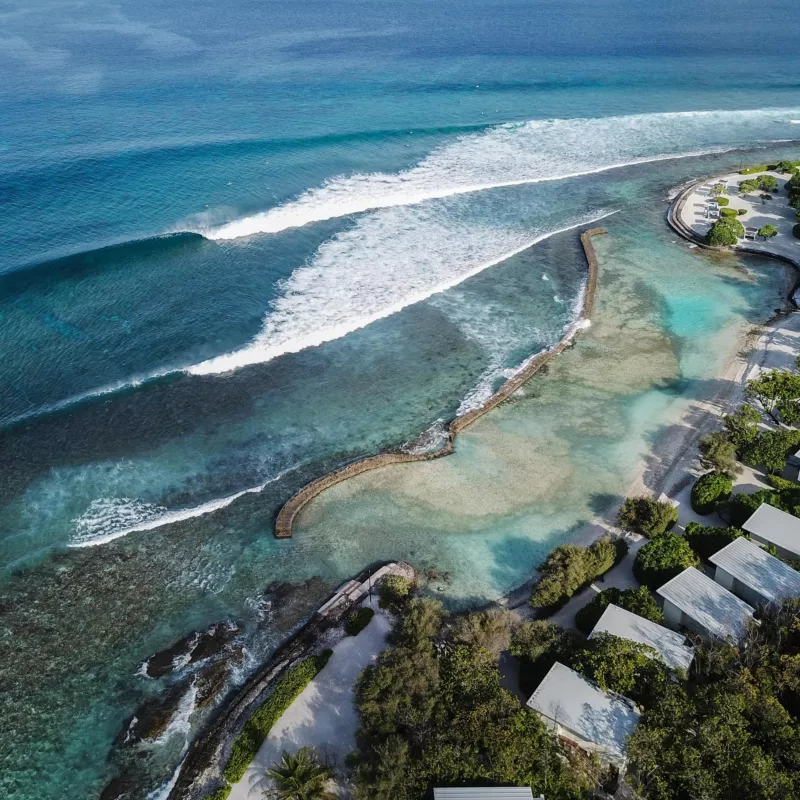 Holiday Inn Resort Kandooma Maldives